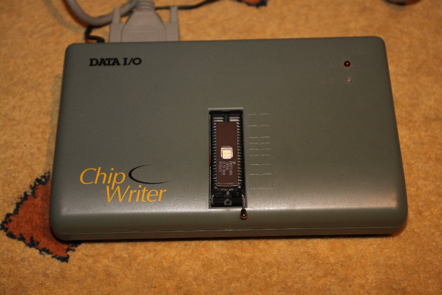 DATA I/O CHIPWRITER