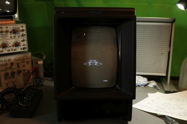 Vectrex 16